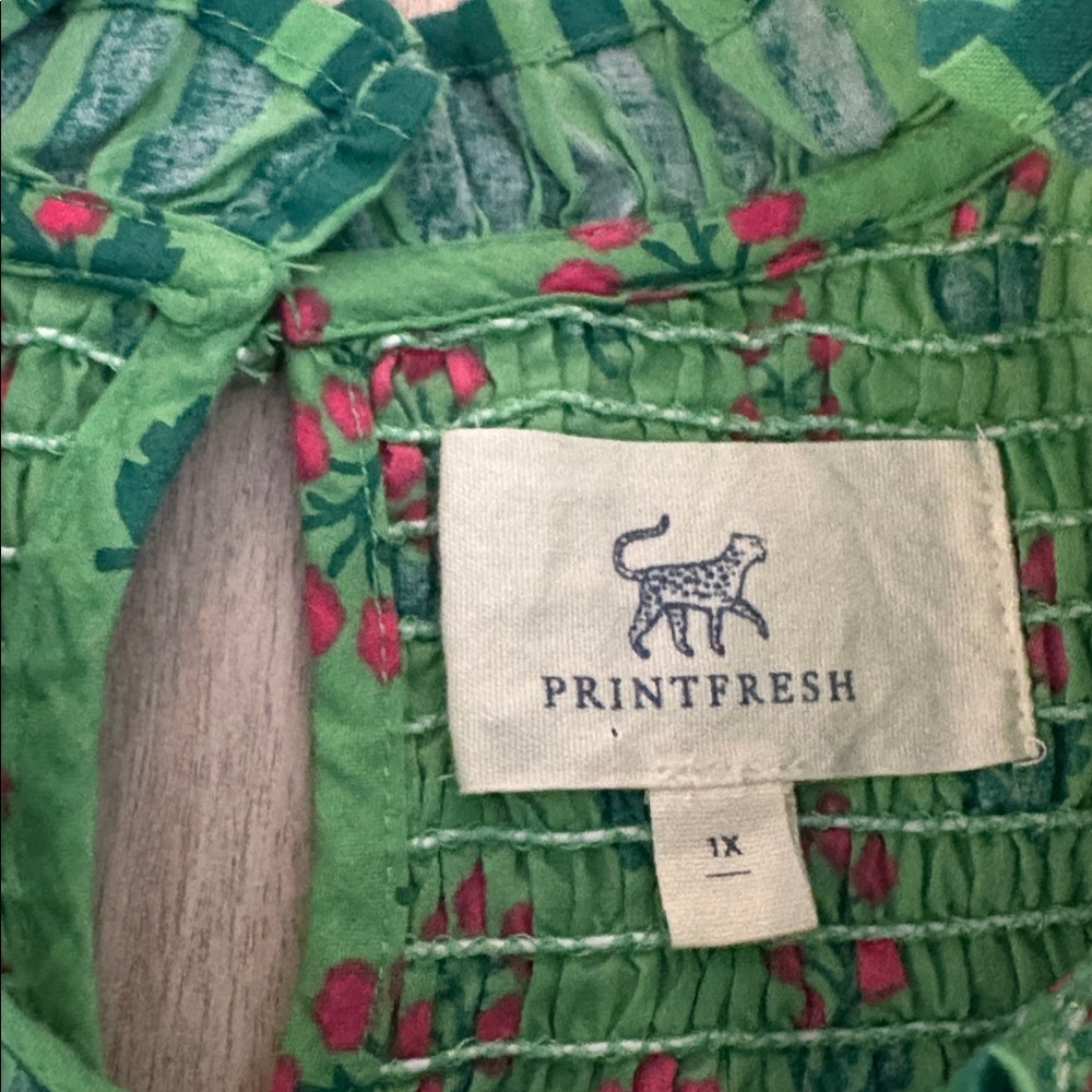 Printfresh NWT High Priority Smocked Blouse Size … - image 4